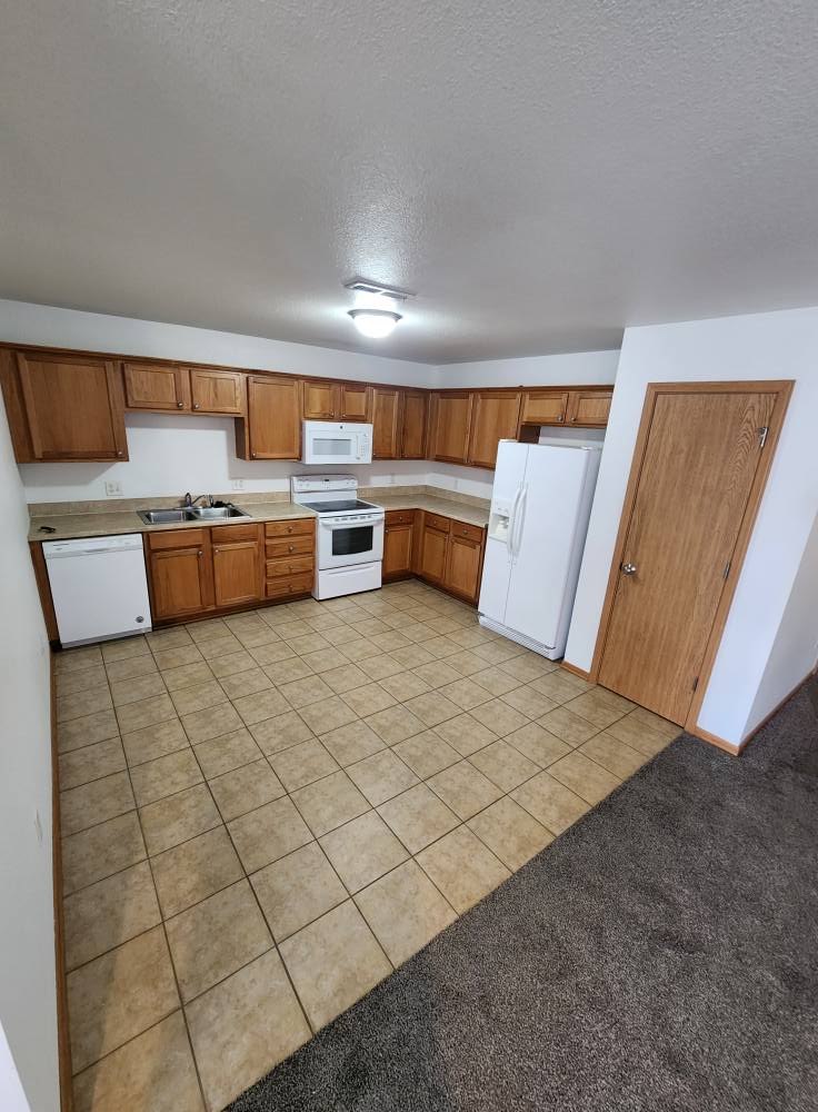 508B Chapin Drive  1.jpg